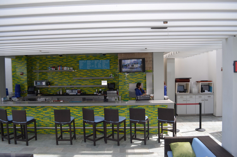 Food & Drinks 5, StripViewSuites at Palms Place, Clark