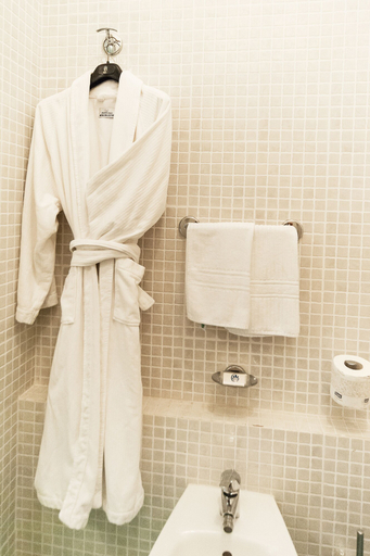Bathroom 5, Hotel Santa Gilla, Cagliari