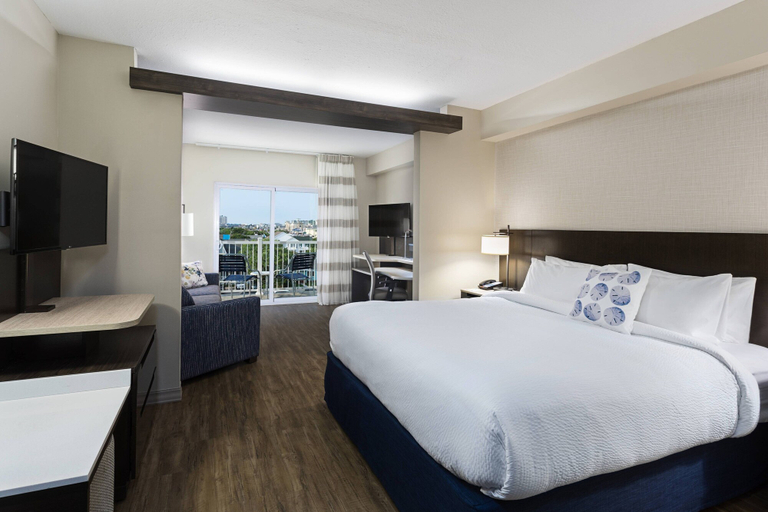 Bedroom 3, Fairfield Inn & Suites by Marriott Ocean City, Worcester