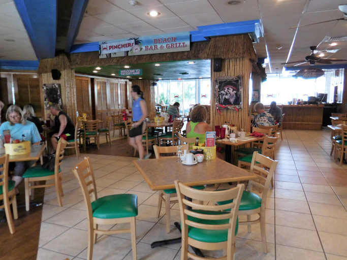 Food & Drinks 4, Wyndham Garden Fort Myers Beach, Lee
