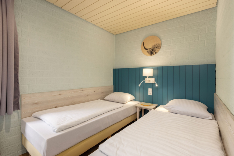 Bedroom 3, Center Parcs De Huttenheugte, Coevorden
