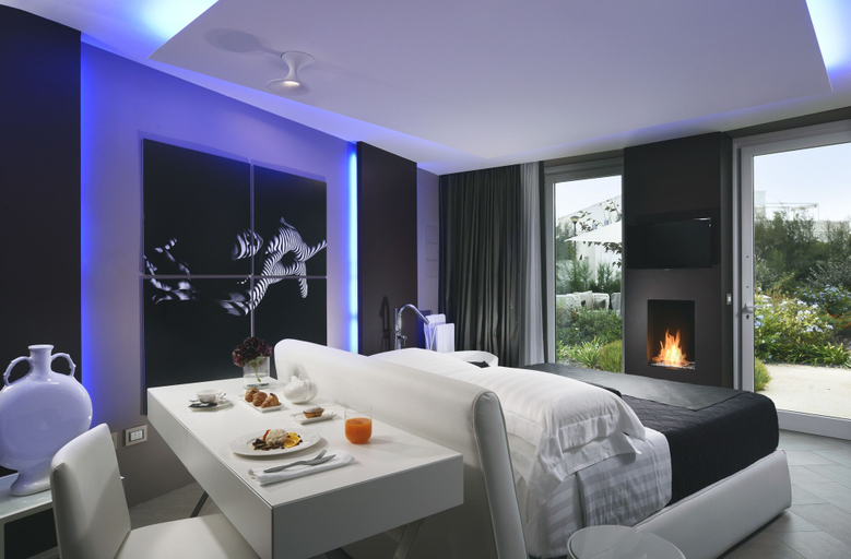 Bedroom 4, Soleinme Resort, Brindisi