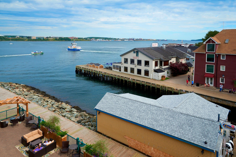 Exterior & Views 2, Halifax Marriott Harbourfront Hotel, Halifax