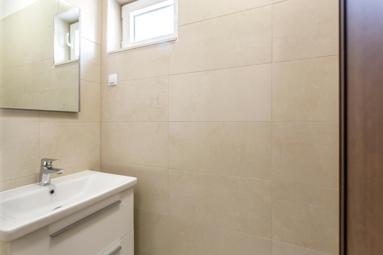 Bathroom 5, Beach Residence with pool and sea view, Podstrana