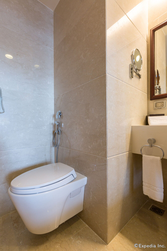 Bathroom 5, Vissai Saigon Hotel, Phú Nhuận