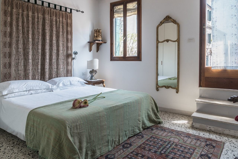Bedroom 3, Three Terraces, Venezia