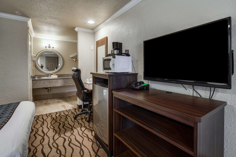 Bedroom 2, Americas Best Value Inn Richmond San Francisco, Contra Costa