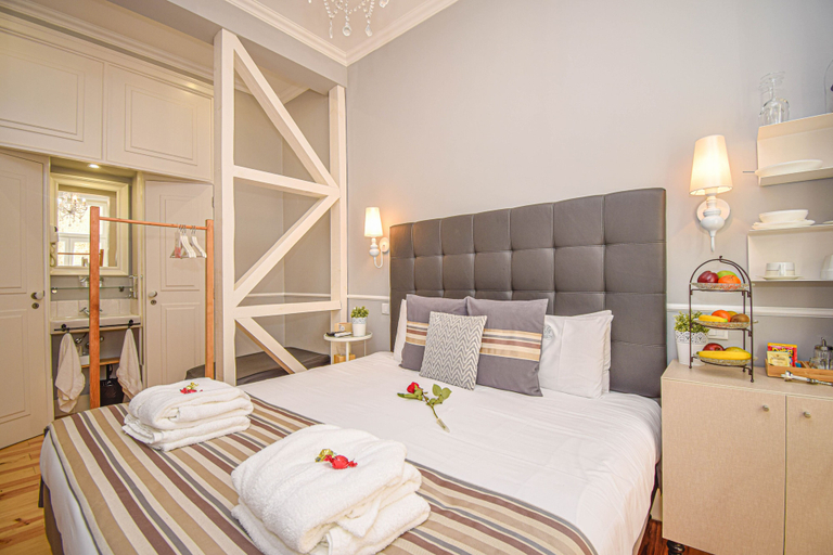 Bedroom 4, B in B Lisbon Downtown Suites, Lisbon