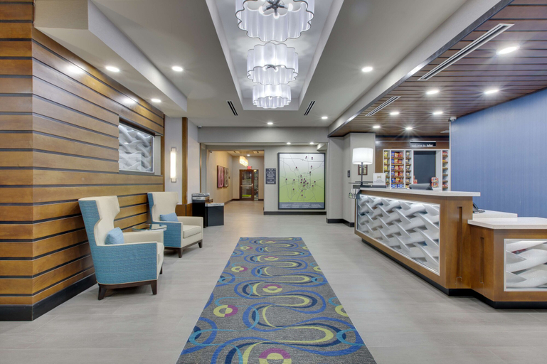 Others 4, Hampton Inn & Suites Tyler-South, Smith