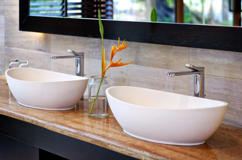 Bathroom 4, Borneo Eagle Resort, Kota Kinabalu