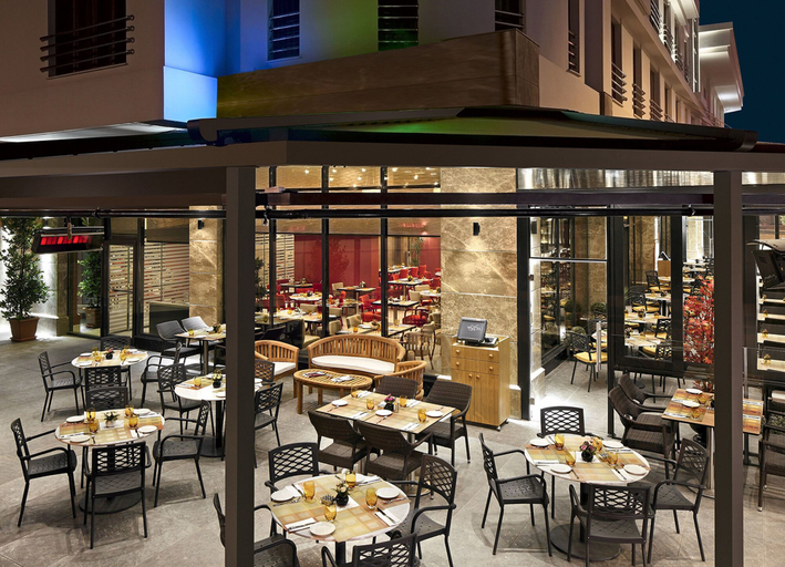 Food & Drinks 5, Ramada Plaza by Wyndham Eskisehir, Merkez