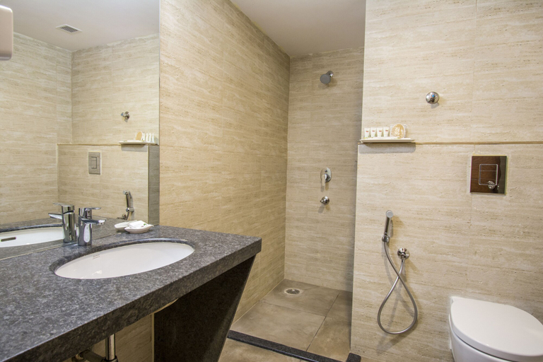 Bathroom 4, Mantris Hotel, Visakhapatnam