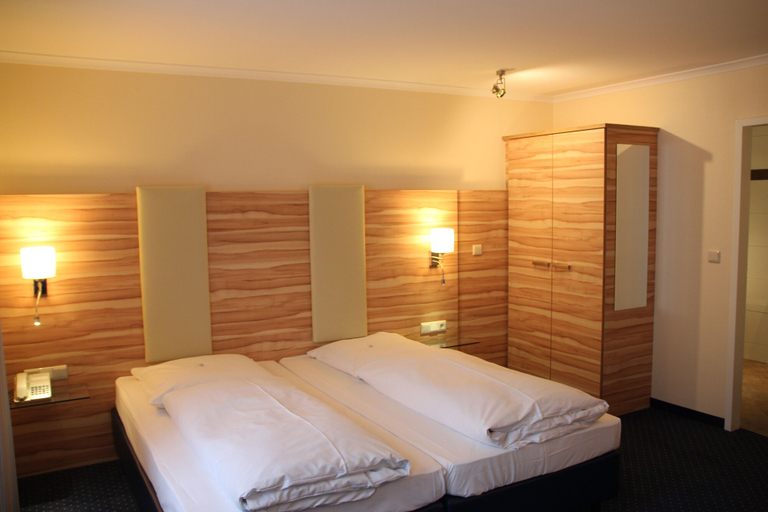 Bedroom 3, Hotel Daniel, München