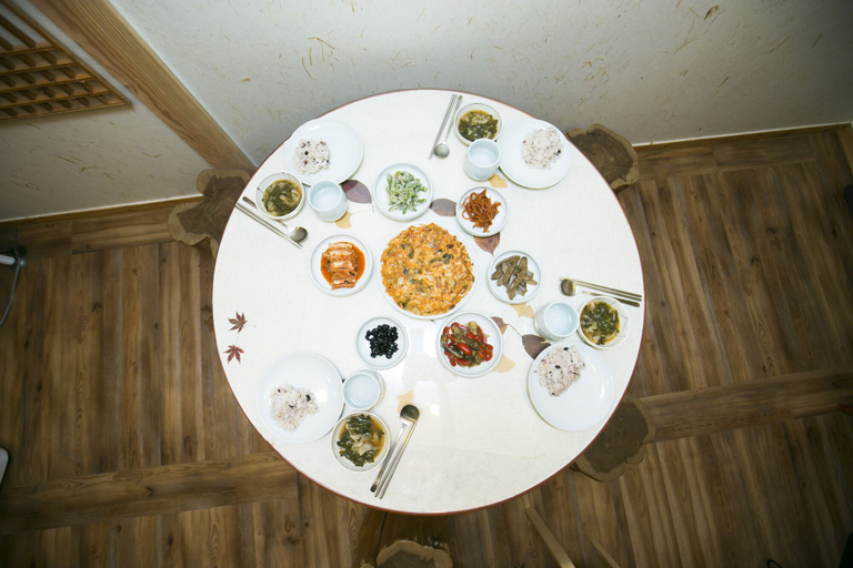 Food & Drinks 5, Bukchonmaru Hanok Guesthouse, Jongno