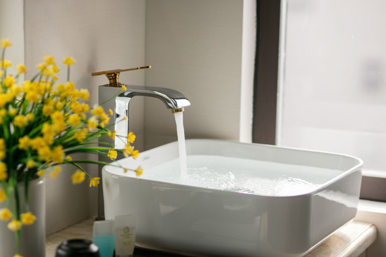 Bathroom 5, Trang Trang Premium Hotel, Hoàn Kiếm