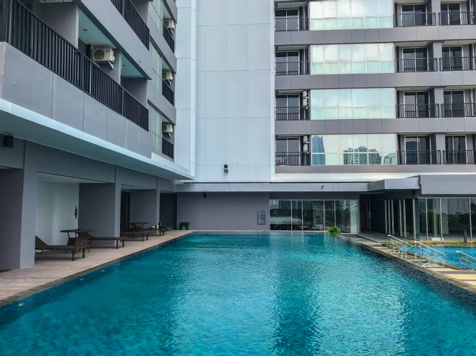 Sport & Beauty 3, Comfort and Elegant 2BR at Ciputra World 2 Apartment By Travelio, South Jakarta