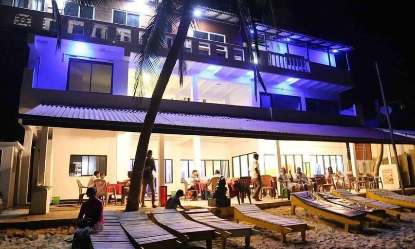 Exterior & Views 2, Hansa Surf Hotel, Hikkaduwa