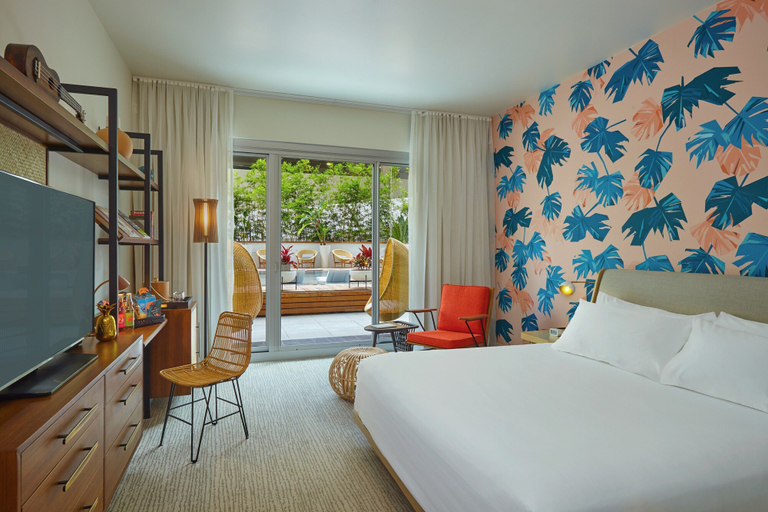 Bedroom 3, The Laylow Waikiki, Autograph Collection, Honolulu