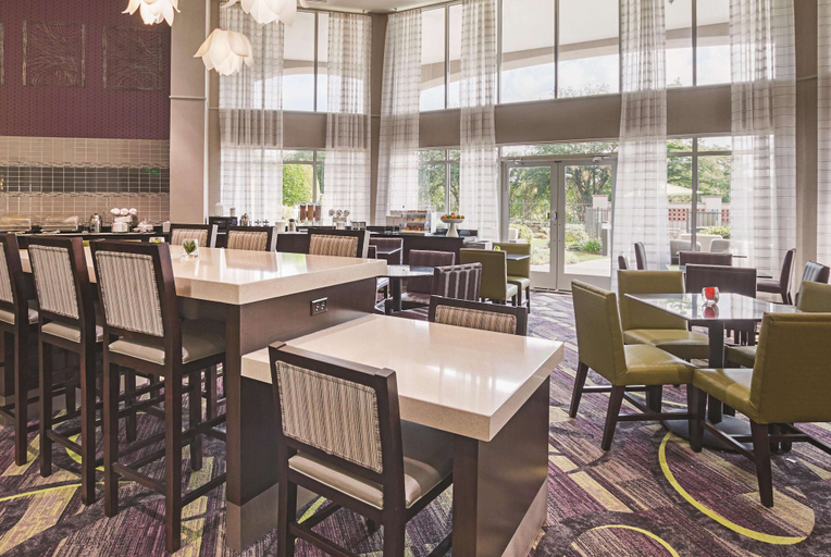 Food & Drinks 5, La Quinta Inn & Suites by Wyndham Fort Worth North, Fort Worth