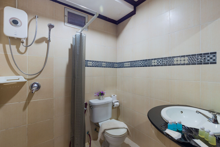 Bathroom 3, Hotel Grand Orchid Inn, Phuket Island