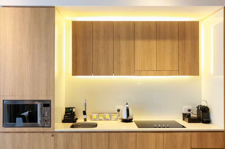 Dining Room 21