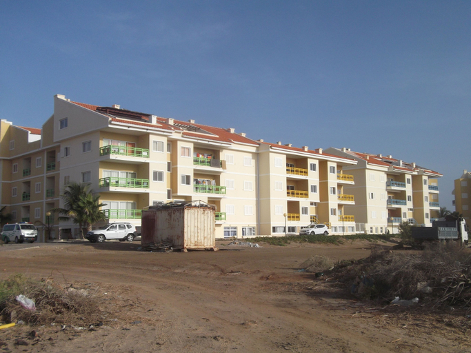 Exterior & Views 2, Vila Cabral