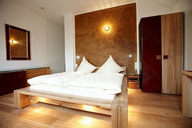 Bedroom 3, Residenz Schloss Engers, Neuwied