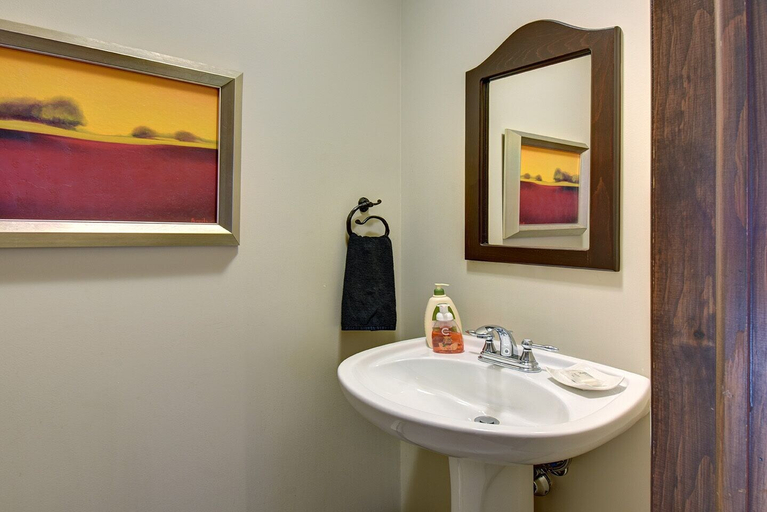 Bathroom 3, Borealis - RVMT, Les Laurentides