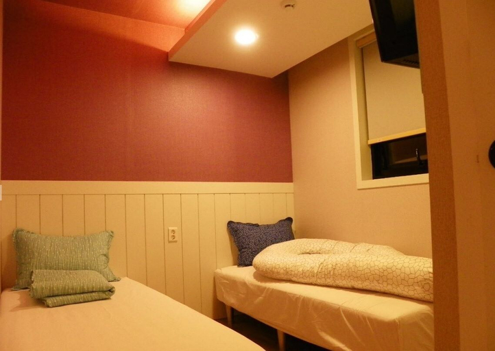 Bedroom 4, Feliz Casa Guest House, Jung