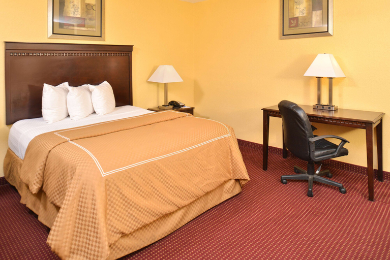 Bedroom 3, Americas Best Value Inn Winnsboro, LA, Franklin