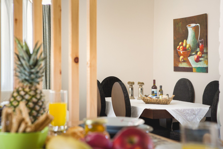 Food & Drinks 5, Villa Provenza, Ionian Islands