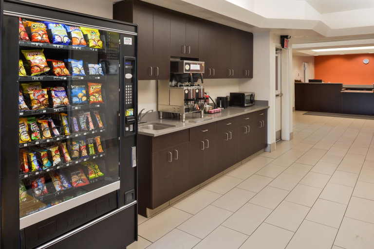Food & Drinks 5, Motel 6 Page, Az, Coconino