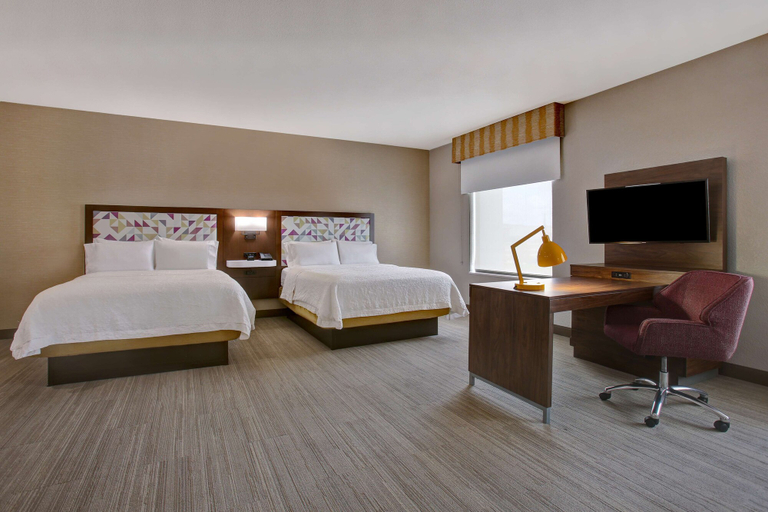 Bedroom 3, Hampton Inn & Suites Dallas-DeSoto, Dallas
