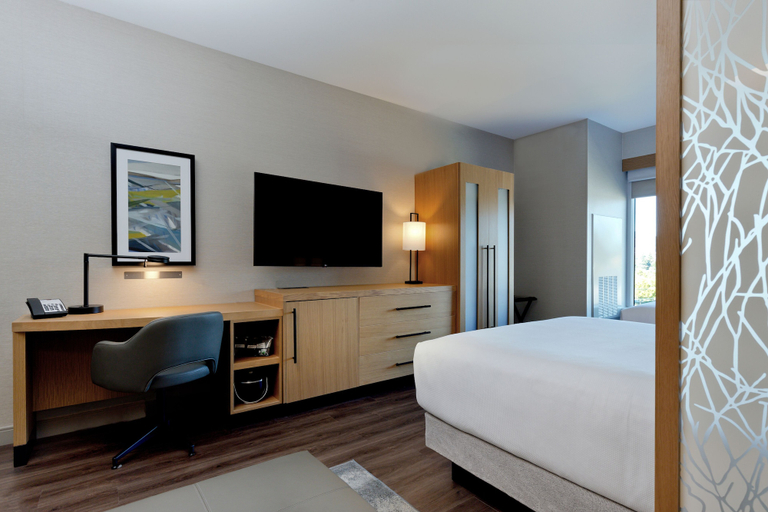 Bedroom 3, Hyatt Place Kelowna, Central Okanagan
