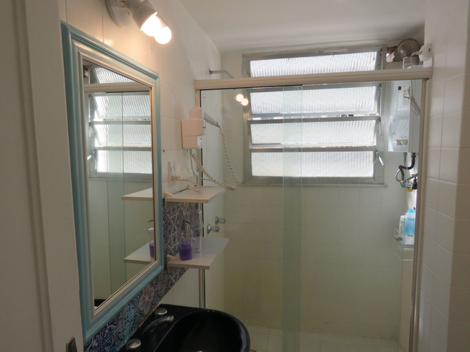 Bathroom 3, Leblon Apartment, Rio de Janeiro