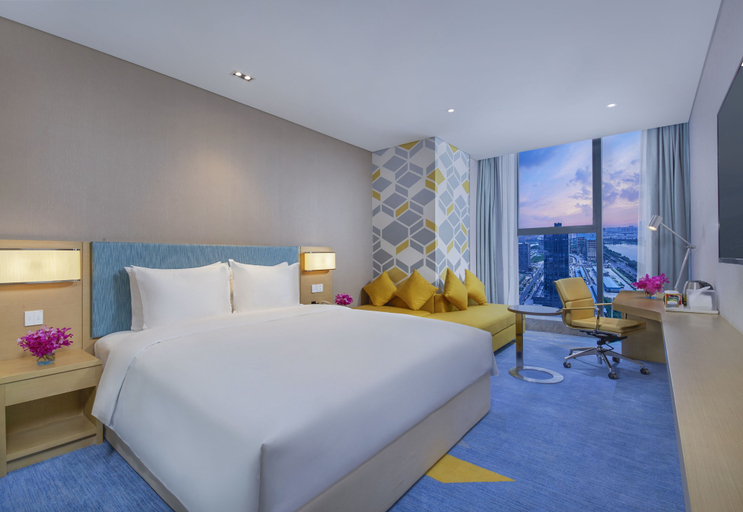Bedroom 3, Holiday Inn Express ZHENGZHOU LONGZI LAKE by IHG, Zhengzhou