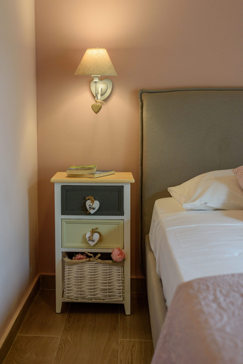 Bedroom 2, Comfeto & Mandolato Sweet Houses, Ionian Islands