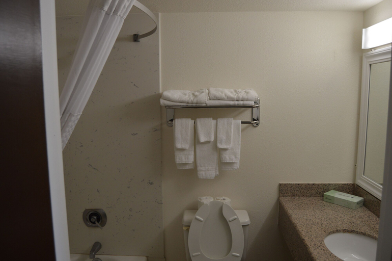 Bathroom 4, Ramada by Wyndham Arcata, Humboldt