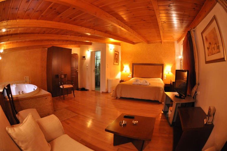 Bedroom 3, Hotel Chris, Attica