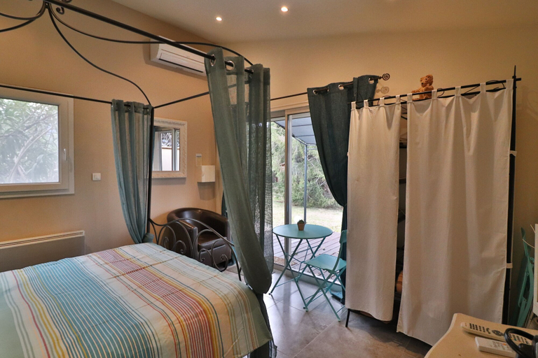 Bedroom 5, Le Mas de Bertagne - Chambres d'Hôtes, Bouches-du-Rhône