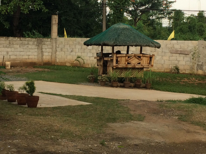 Others 5, Bumblebee Inn, Tanay