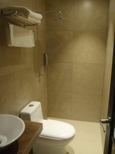 Bathroom 5, 9 Square Hotel - Subang Jaya, Subang Jaya