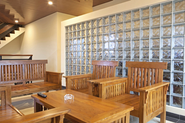 Food & Drinks, RedDoorz near Trans Studio Mall 2, Bandung