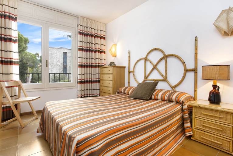 Bedroom 3, Apartment Alguer 2, Girona