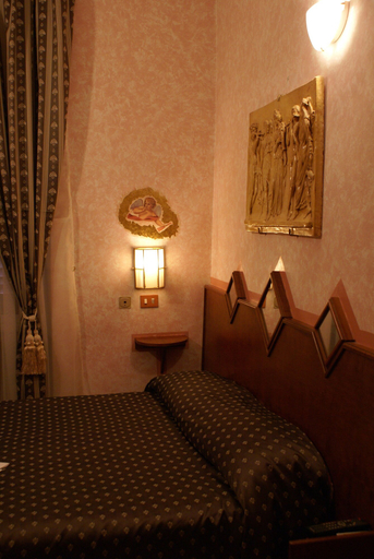 Bedroom 4, Hotel Farini, Rome