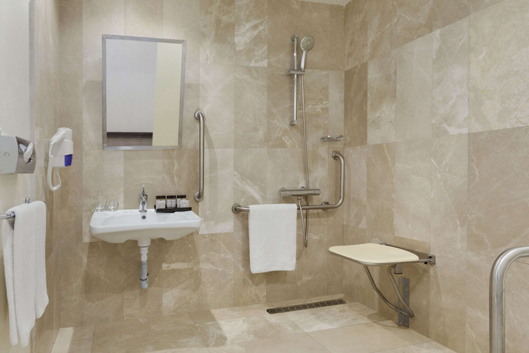 Bathroom 5, Ramada Resort by Wyndham Akbuk, Milas