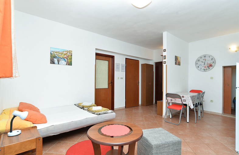 Bedroom 2, Apartments Mira 295, Pula