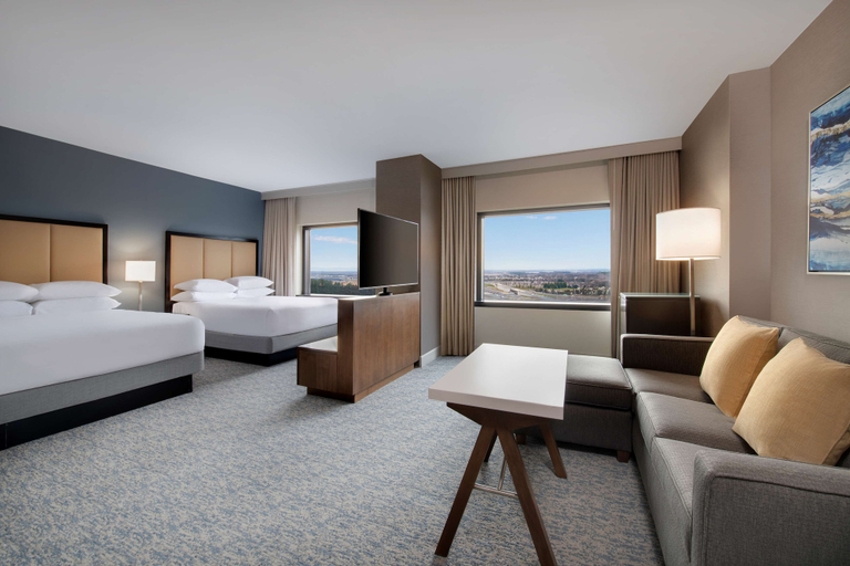 Bedroom 4, Hyatt Regency Dulles International Airport, Fairfax