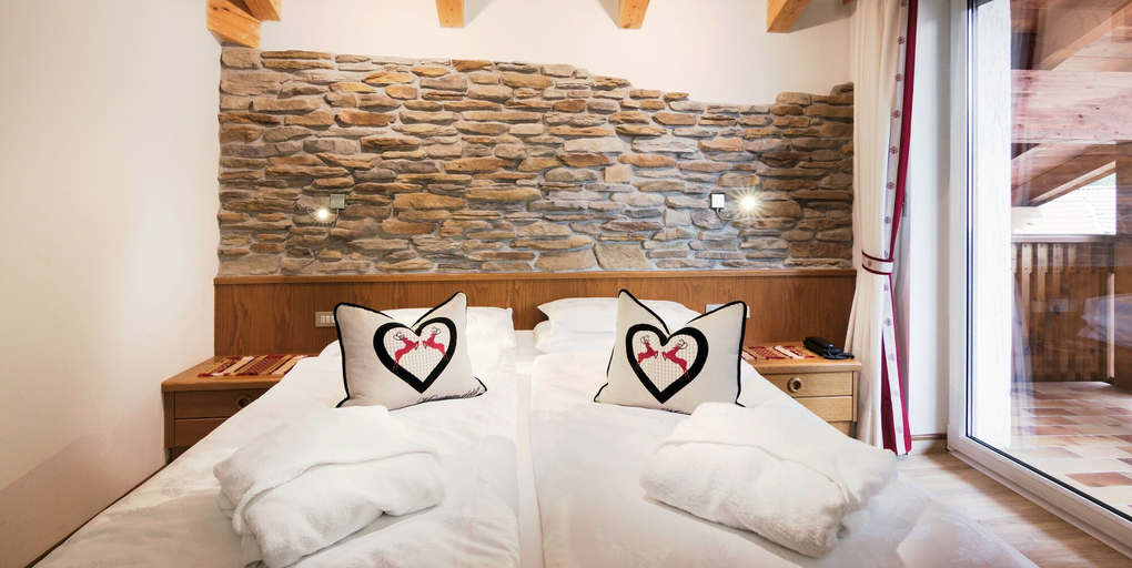Bedroom 3, Hotel Ramon, Trento