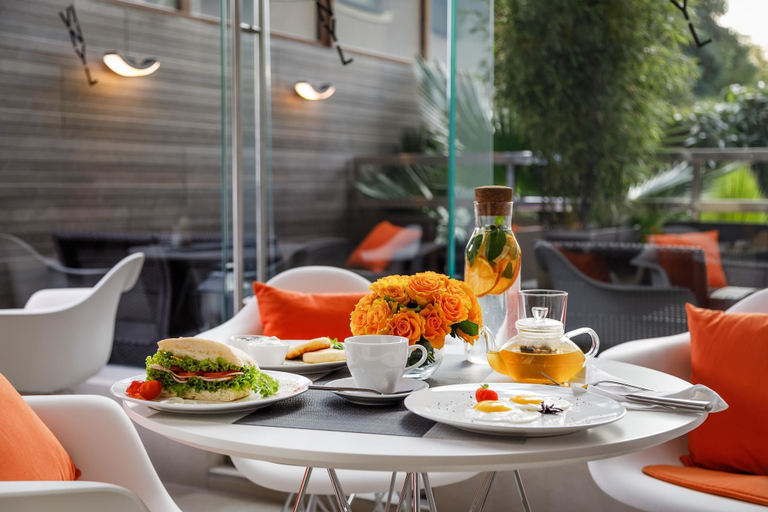 Food & Drinks 5, Grafit Hotel, Sochi gorsovet
